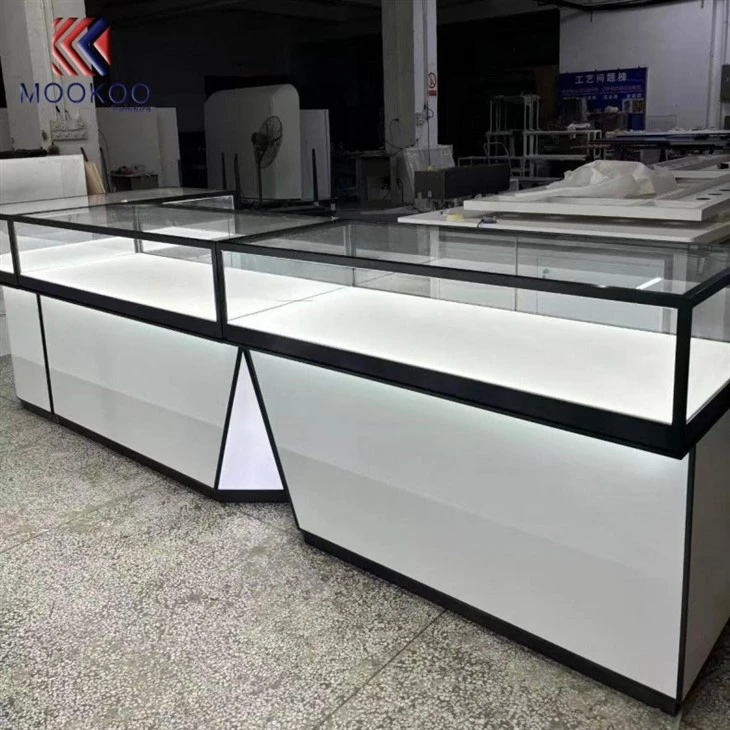 Modern LED-Lit Jewelry Display Counter high quality