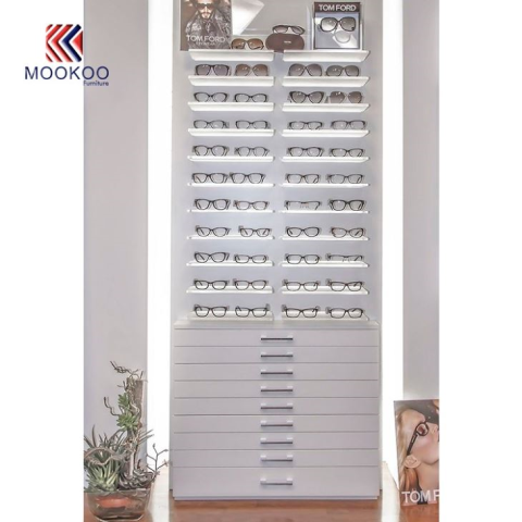 Visokokvalitetni izlog za naočale s bijelim optičkim zaslonom