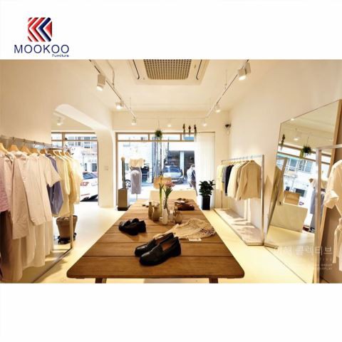 Kineski dobavljač prikazuje namještaj za trgovinu odjećom