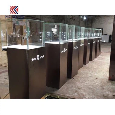 Moderni dizajn izloga namještaja po narudžbi