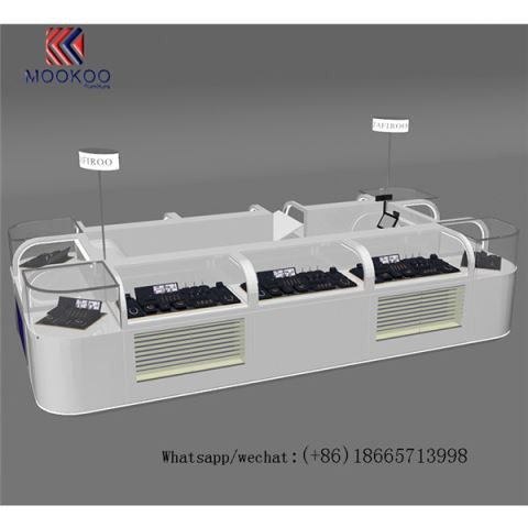 Jedinstveni kiosk s prikazom nakita