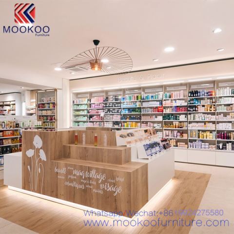 Izložba trgovina na malo Farmacia