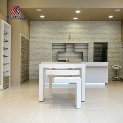 Dizajn interijera od drvene apoteke